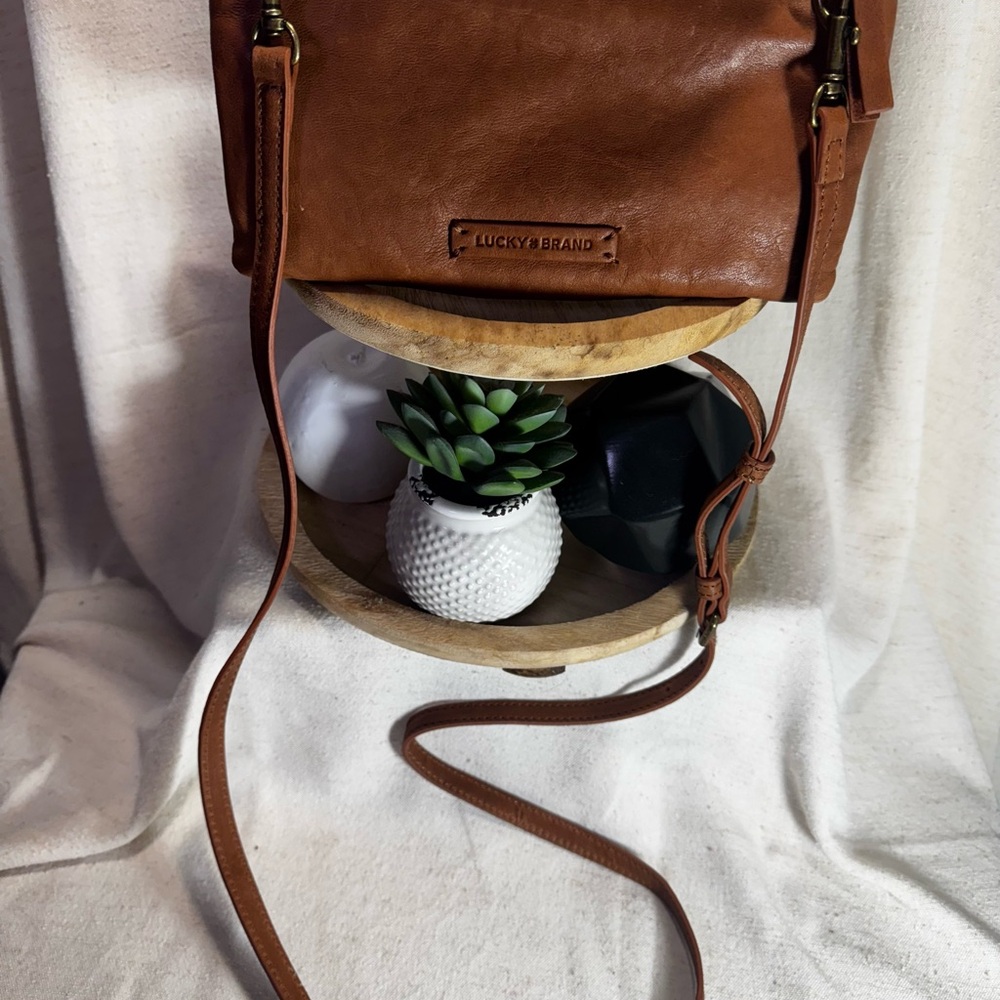 Lucky Brand Cognac Leather Crossbody Wallet Bag - Picture 3 of 11